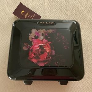 Ted Baker Vanity Case “Splendour” Black